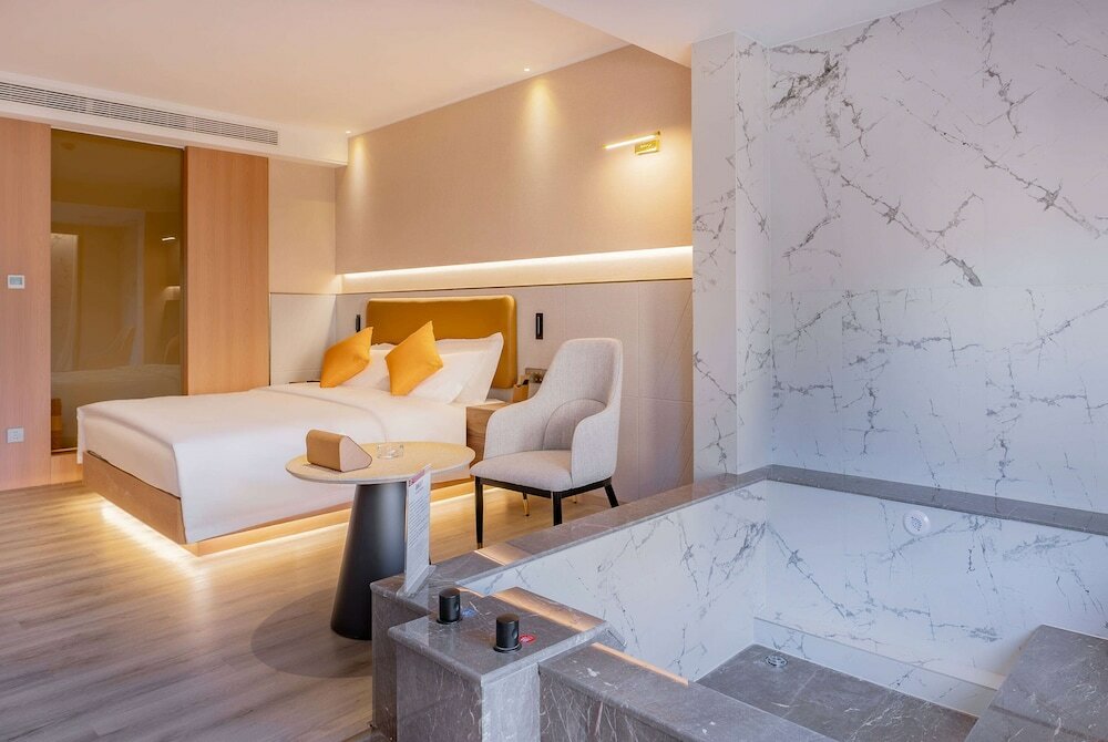 Фото Hawthorn by Wyndham Honghe Mile Hot Spring