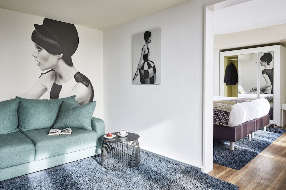 Фото Hotel Indigo - Dusseldorf - Victoriaplatz