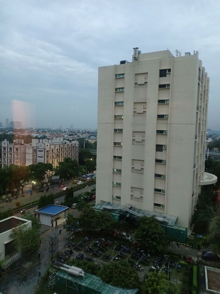 Фото Monotel Luxury Business Hotel