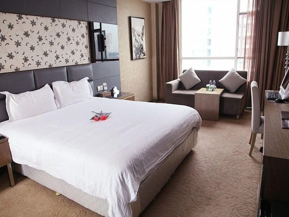 Hotel GreenTree Alliance Shenzhen Shekou Sea World Hotel, Shenzhen, photo
