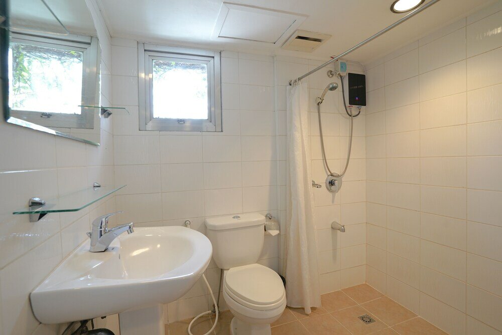 Фото Arzo Hotel Manila