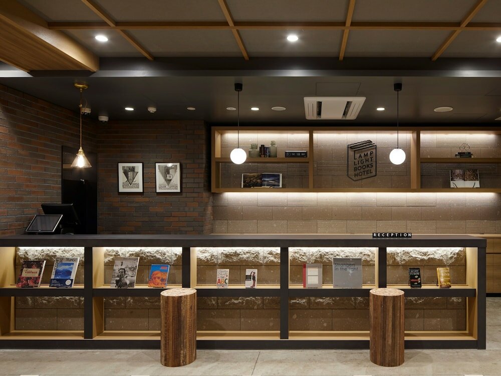 Фото Lamp Light Books Hotel Sapporo