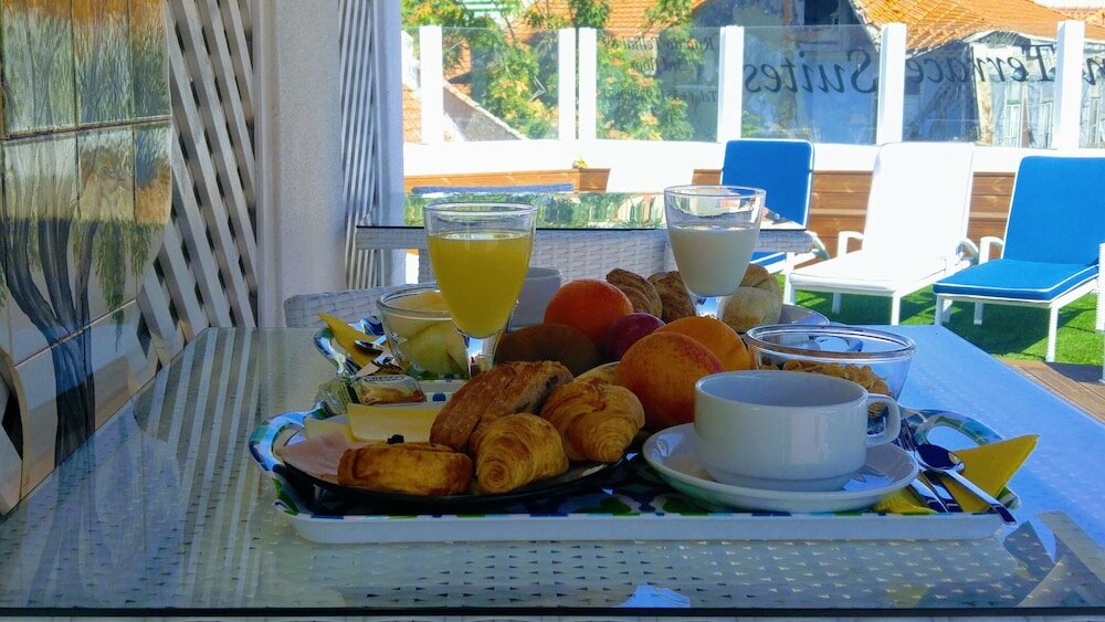 Фото Lisbon Terrace Suites Apartment for Large Groups with Amazing Terrace