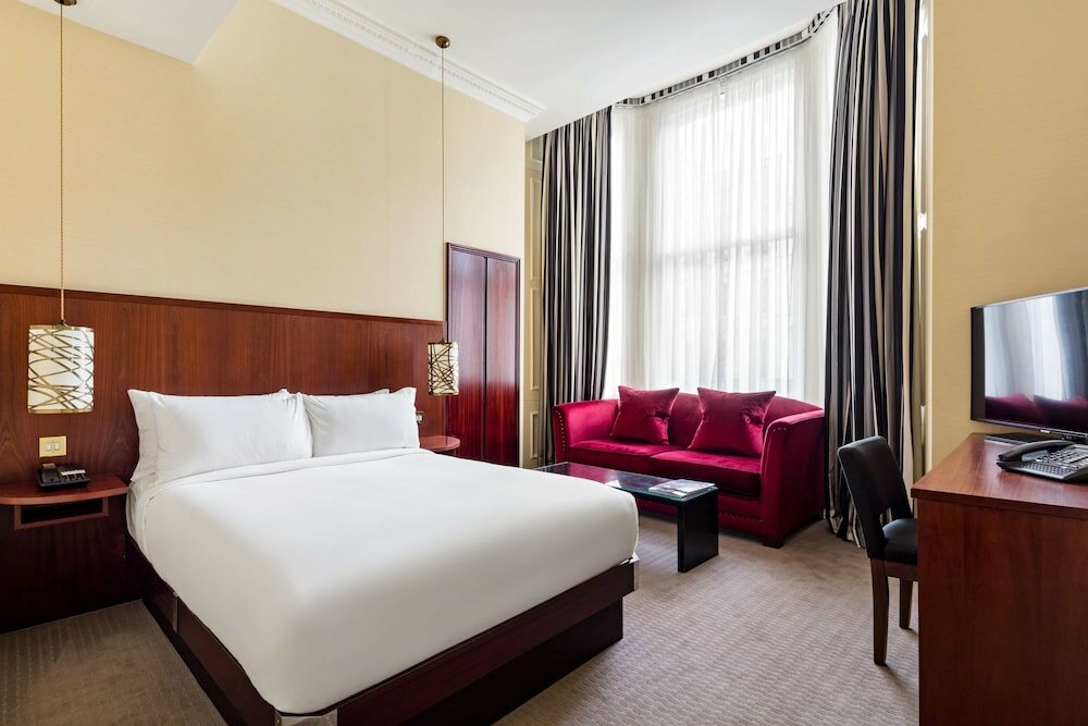 Фото Radisson Blu Hotel, London South Kensington