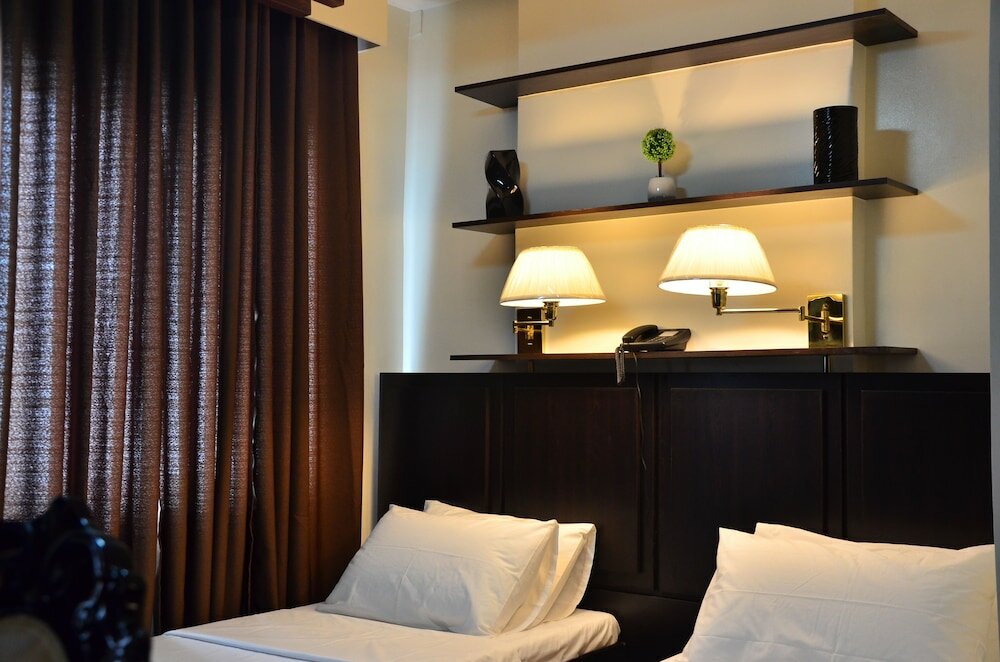 Фото Oriental Zen Suites