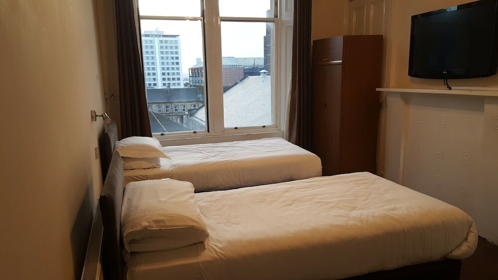 Фото McLays Guest House