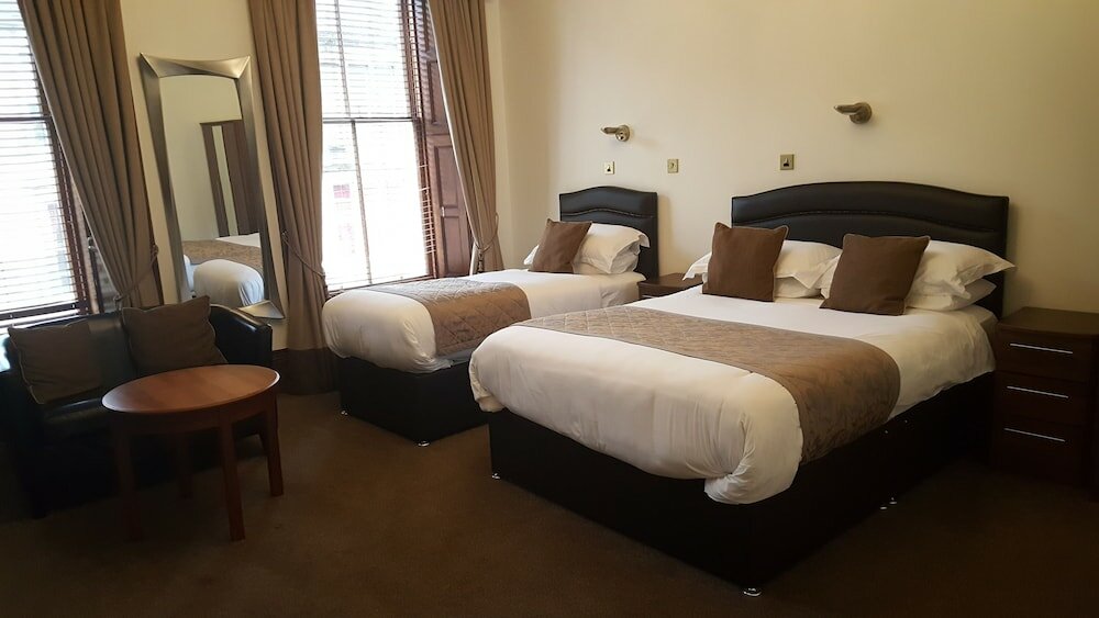 Фото McLays Guest House