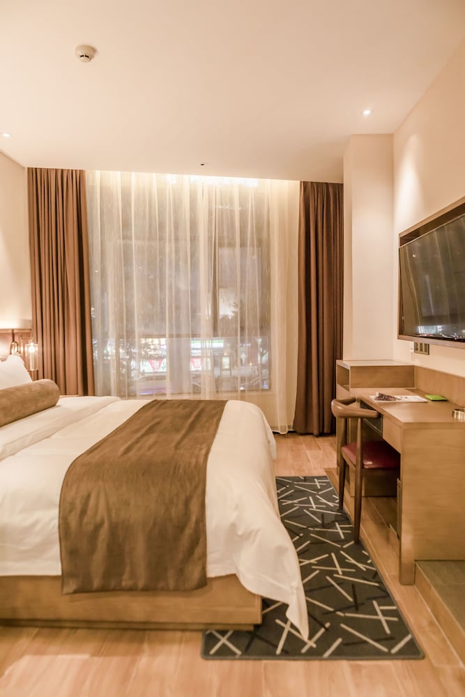 Фото James Joyce Coffetel Dongxiaonan