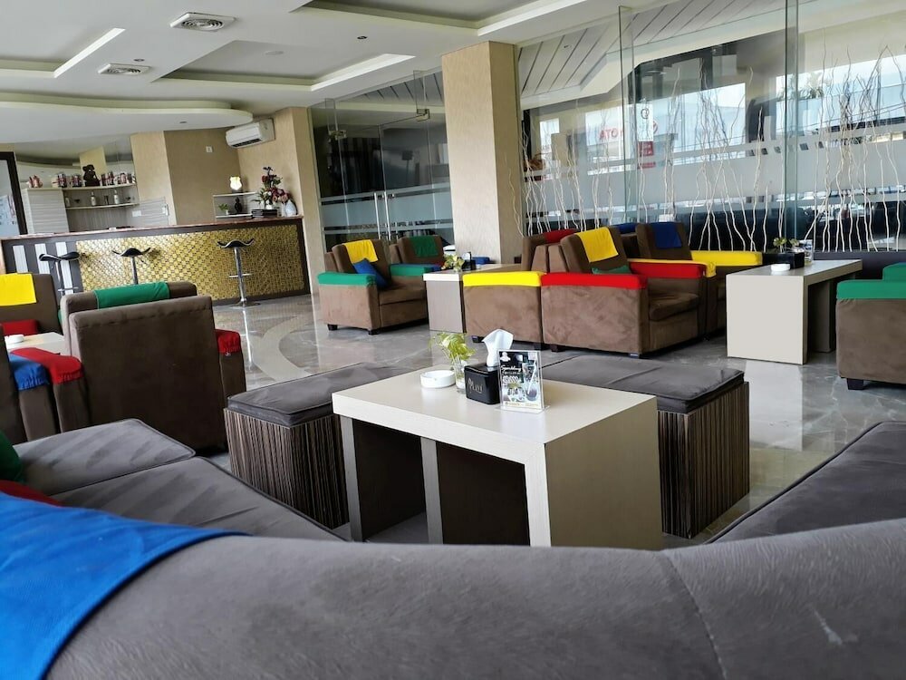 Фото Grand Parama Hotel