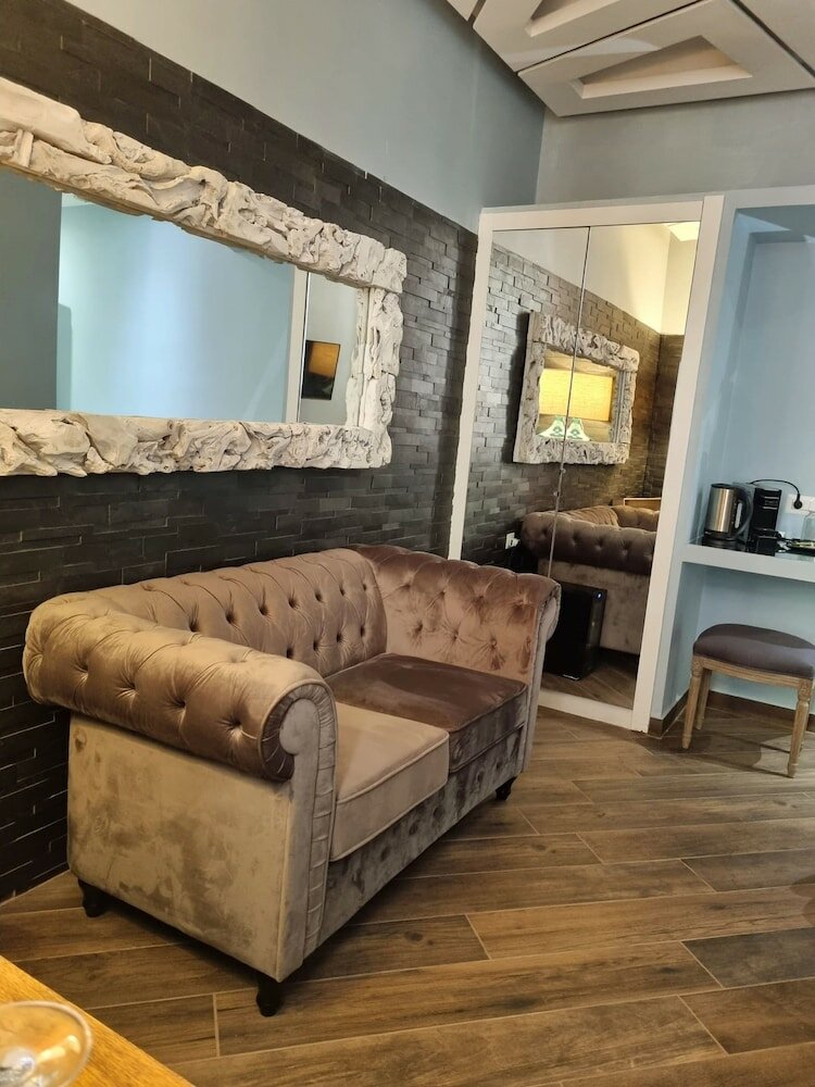 Фото Spagna Boutique Luxury Suites