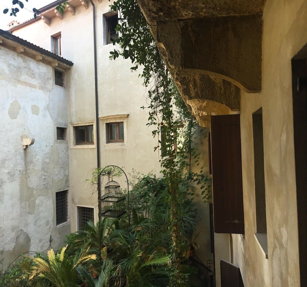 Фото Gabbia d'Oro