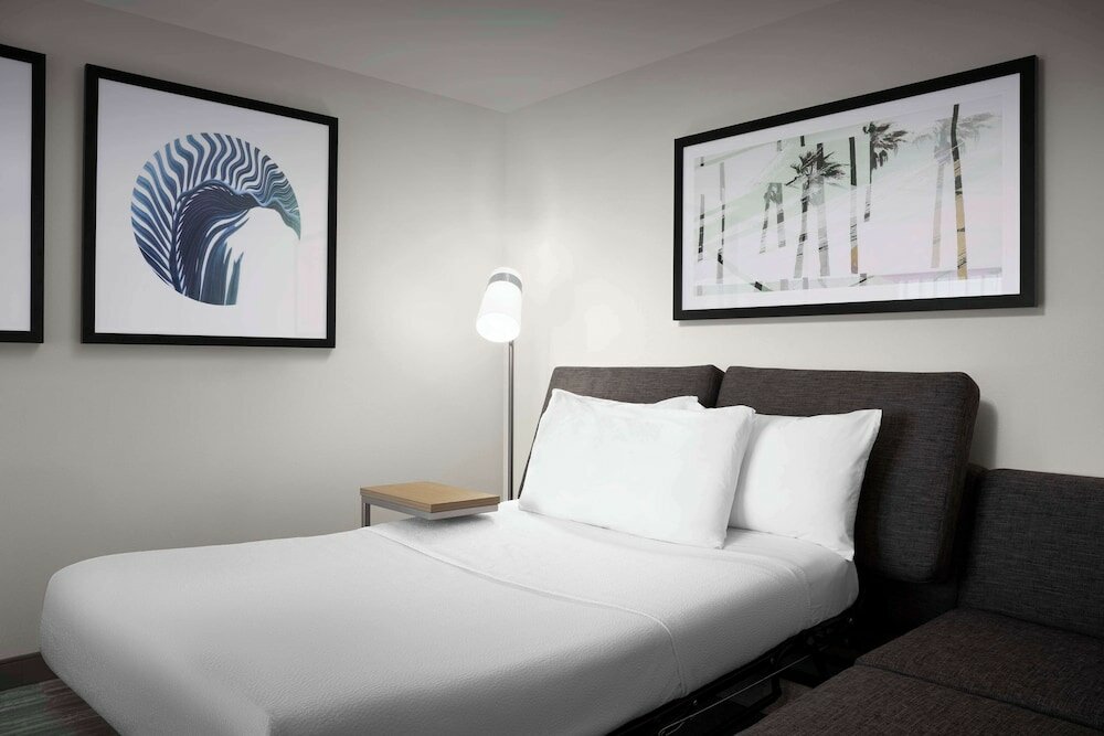 Фото Homewood Suites by Hilton Jacksonville Downtown-Southbank