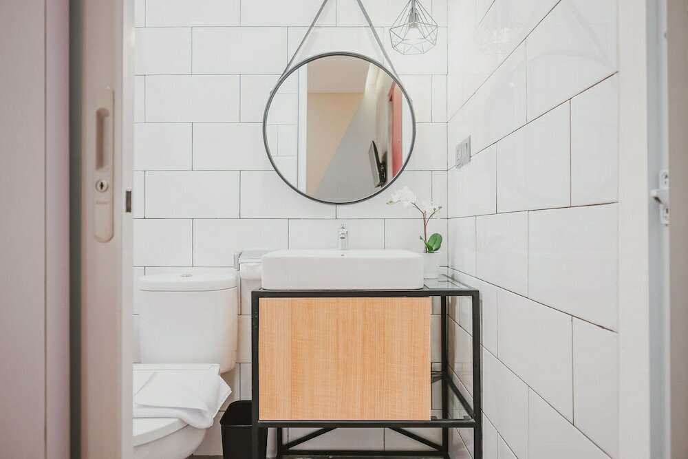 Фото RedDoorz Plus @ Thamrin