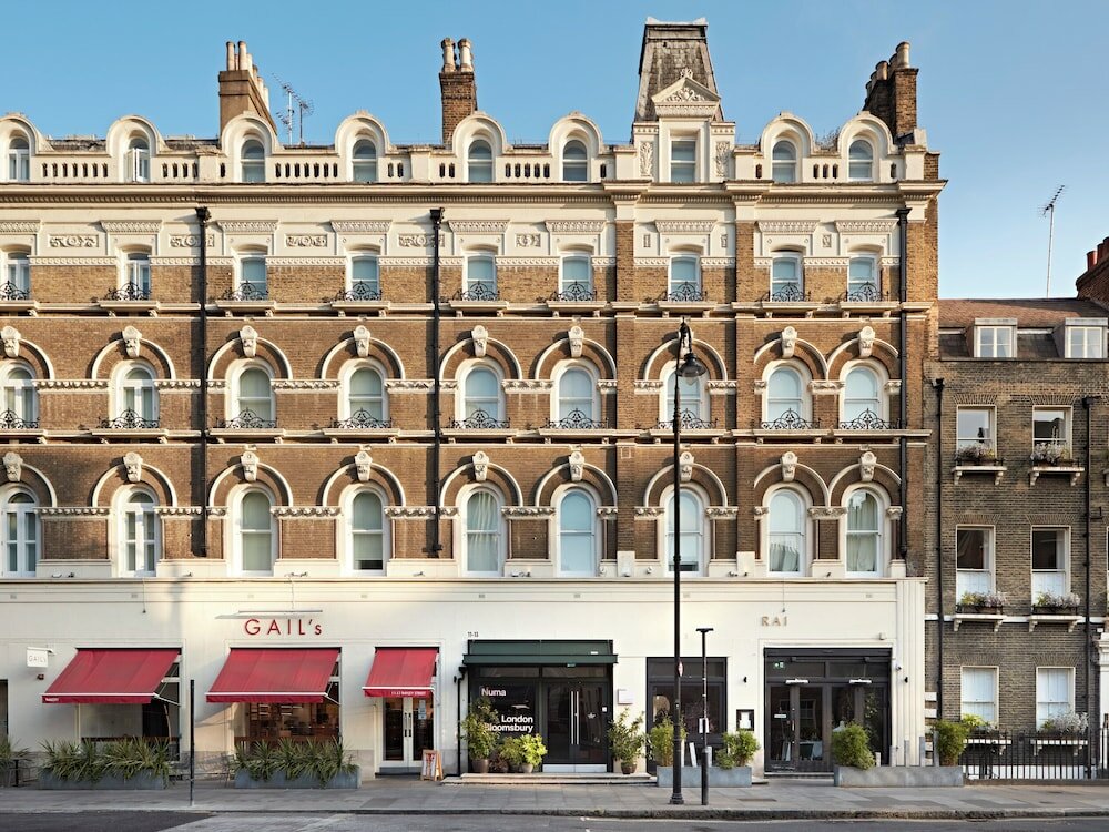 Фото Bedford Corner Hotel