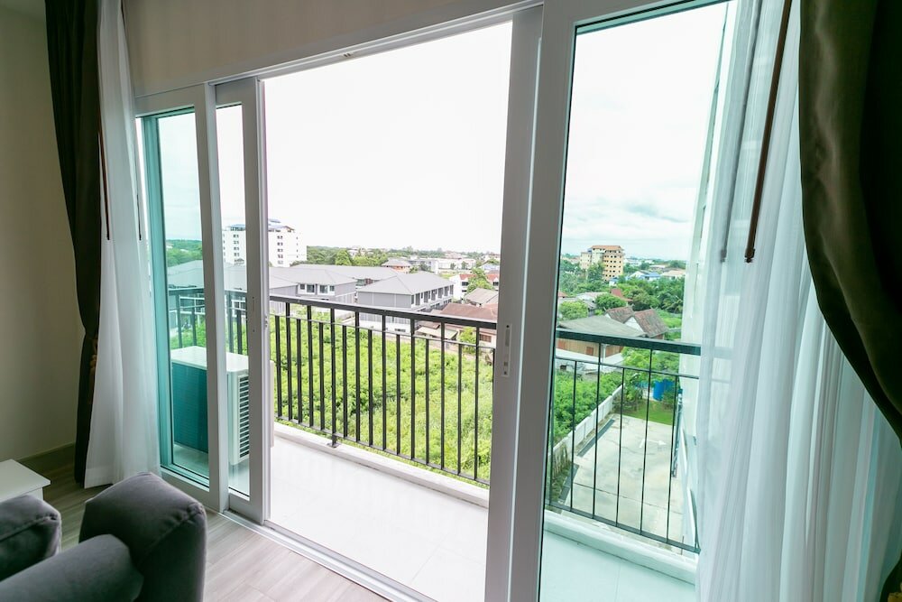 Фото Locals Prio ChiangMai Central Airport Plaza