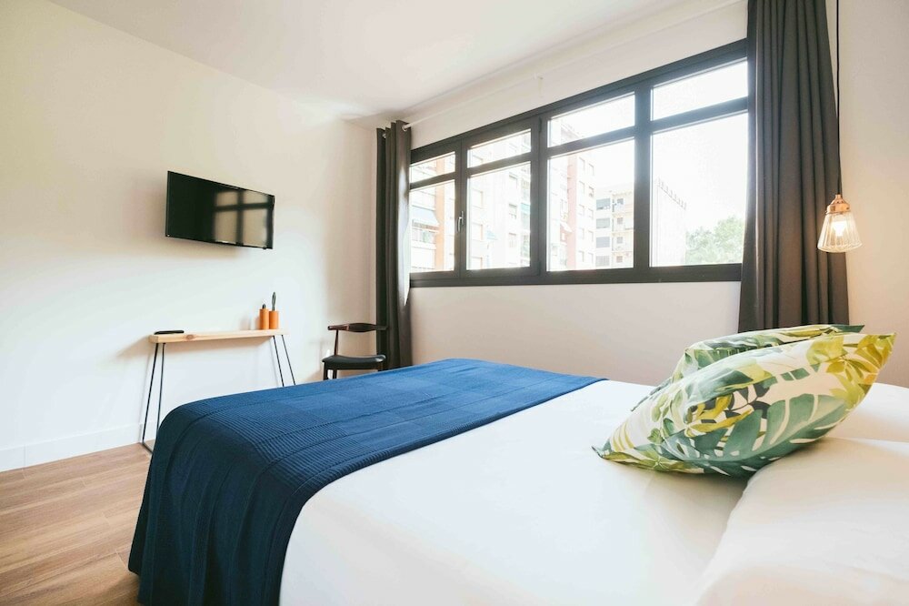 Фото Magatzem 128