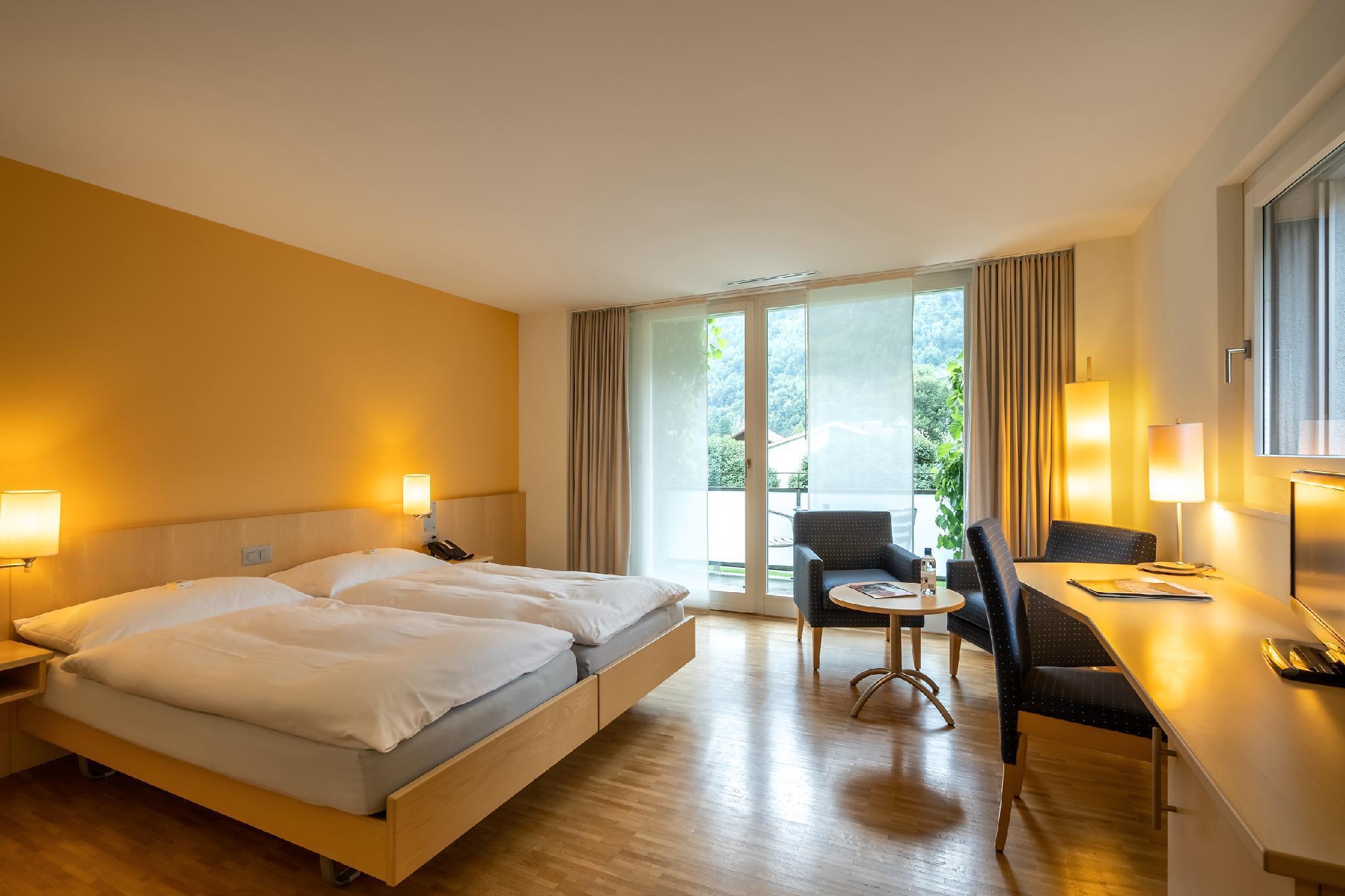 Фото Hotel Artos Interlaken