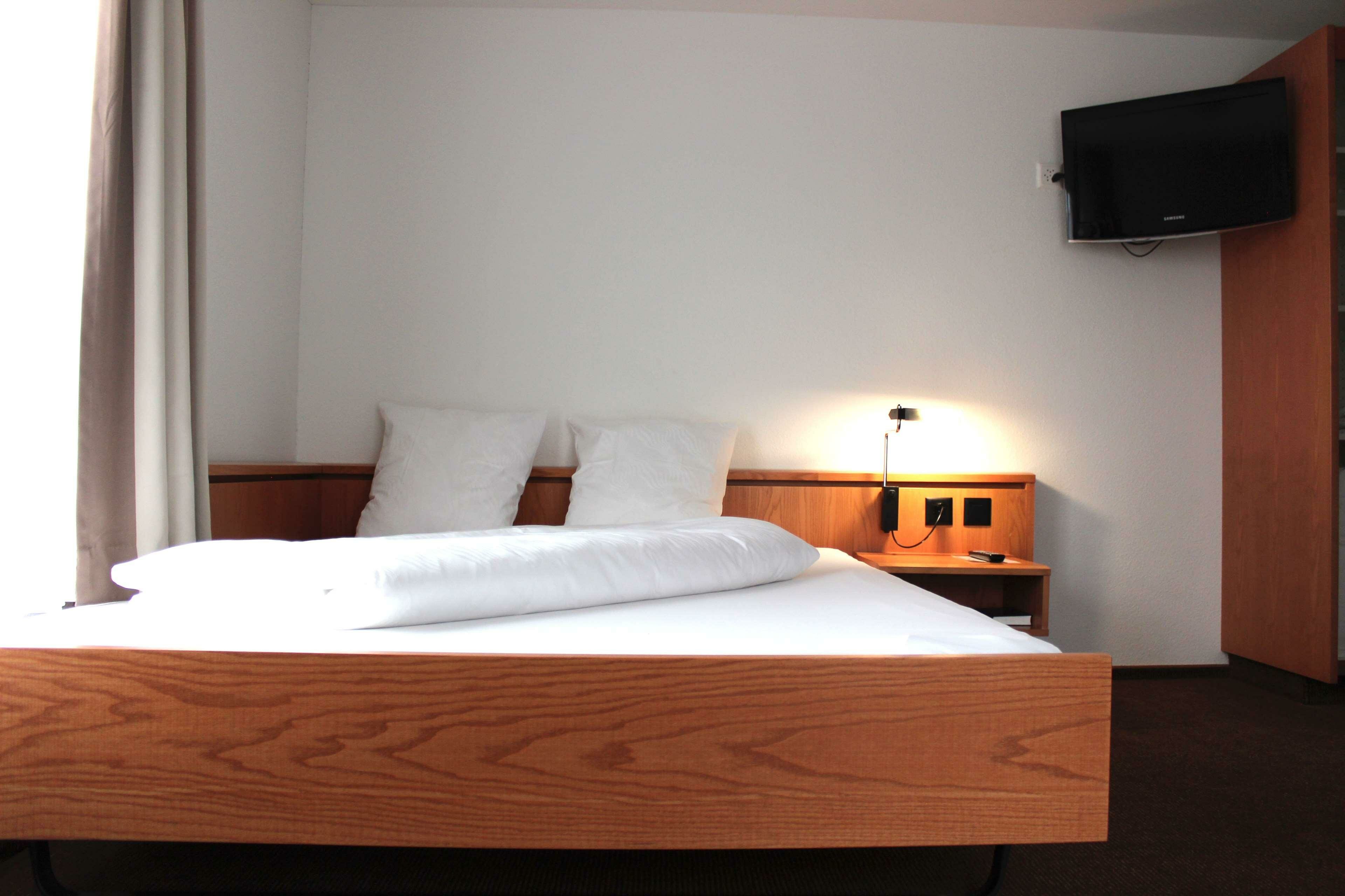 Фото Top Hotel Freihof Unteraegeri