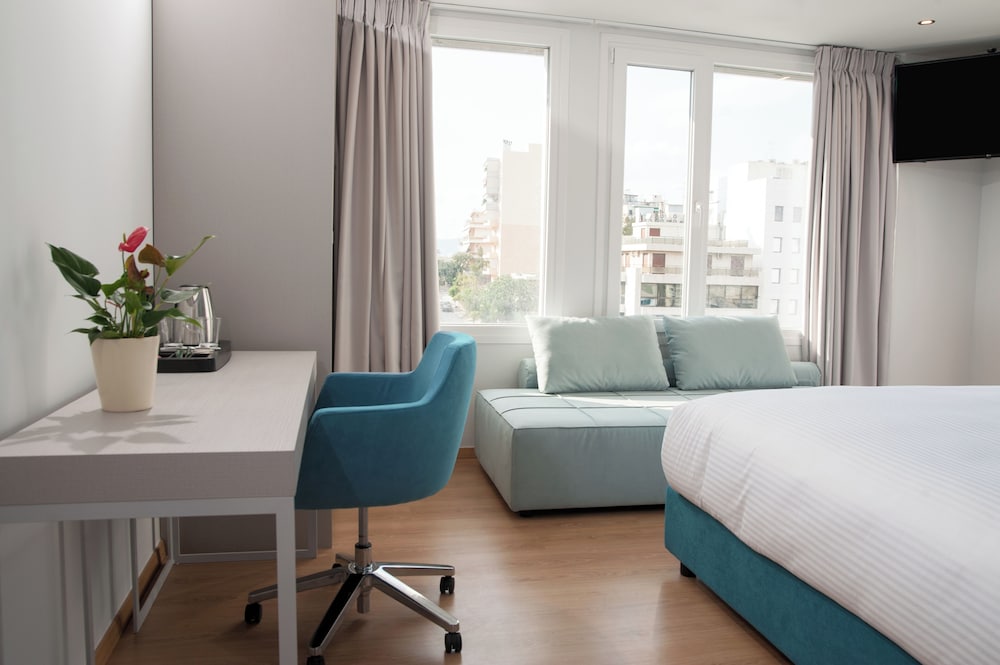 Фото Athenaeum Smart