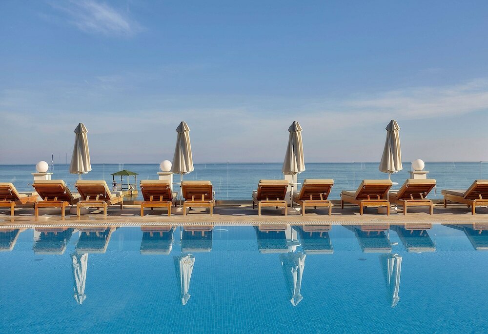 Фото Отель Alexander Beach Hotel & Village Resort