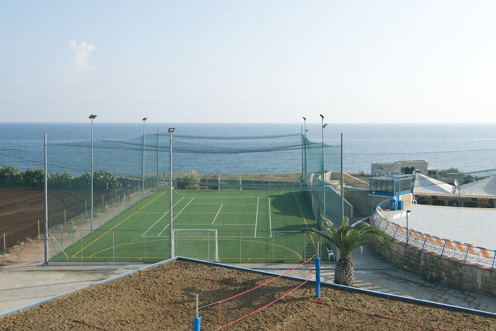 Фото Hotel Villaggio Cala Corvino