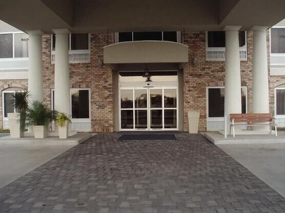 Фото Holiday Inn Express & Suites New Iberia - Avery Island, an Ihg Hotel