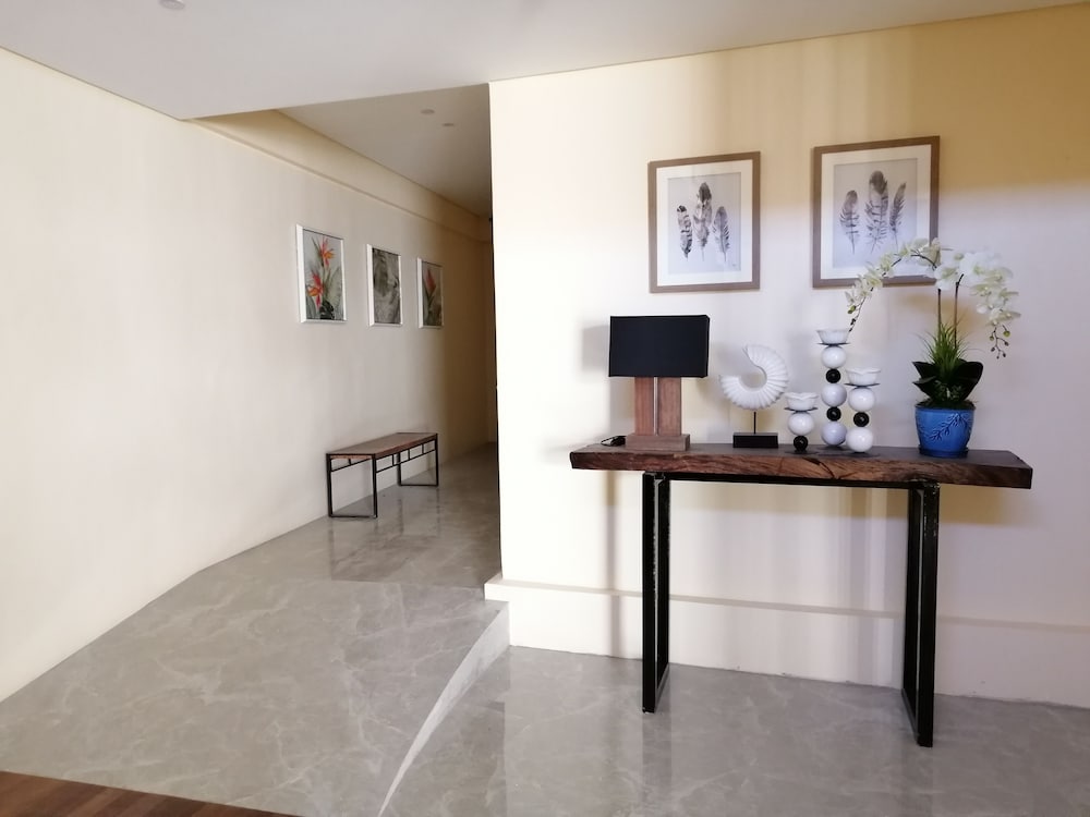 Фото Proxy by The Oriental Albay