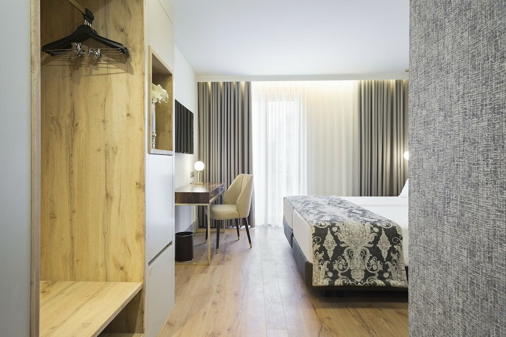 Фото Acta The Avenue