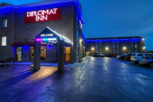 Гостиница Diplomat Inn