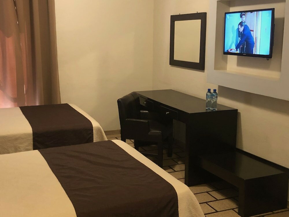 Фото Hotel Plaza Centro