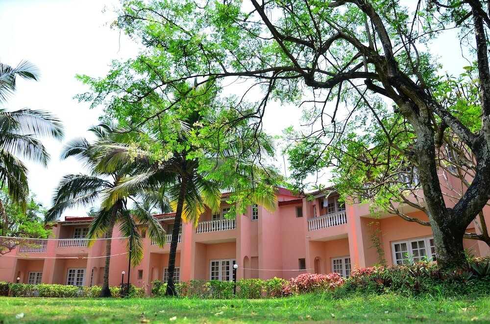 Фото The Byke Old Anchor Beach Resort