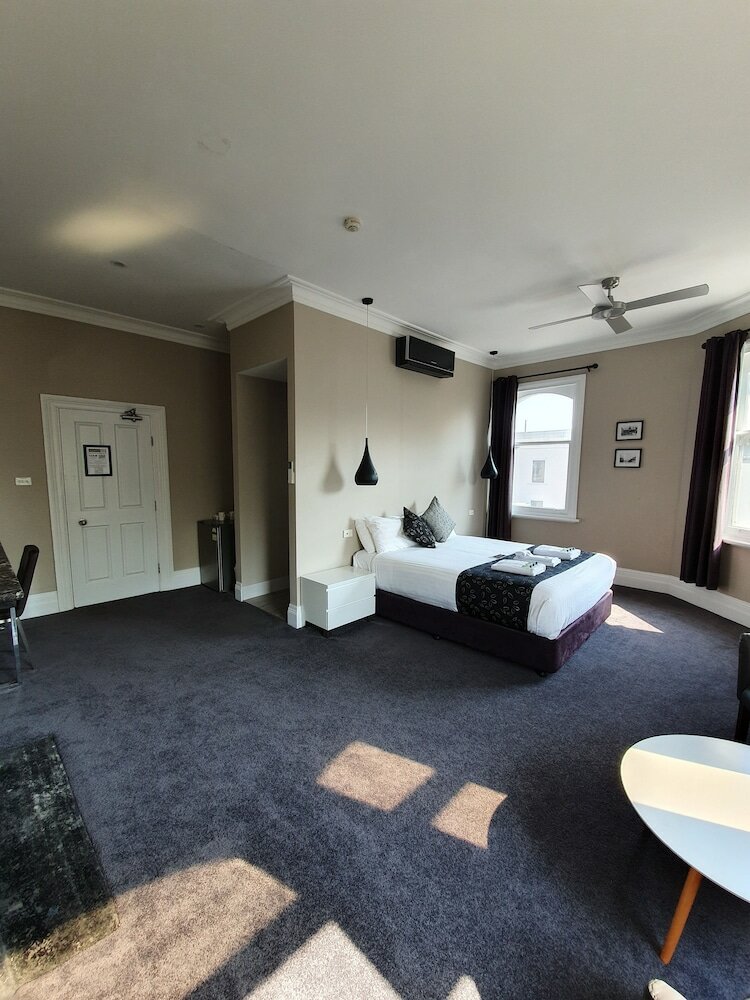 Фото The Grand Hotel Newcastle