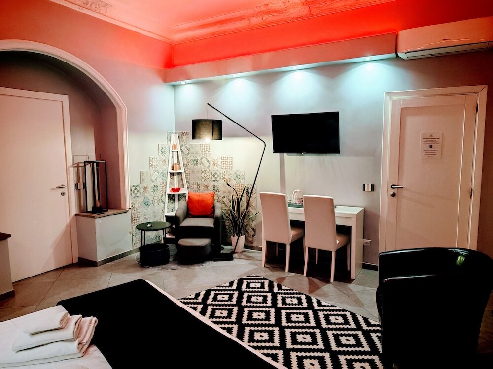 Фото Maison Degli Artisti Suites