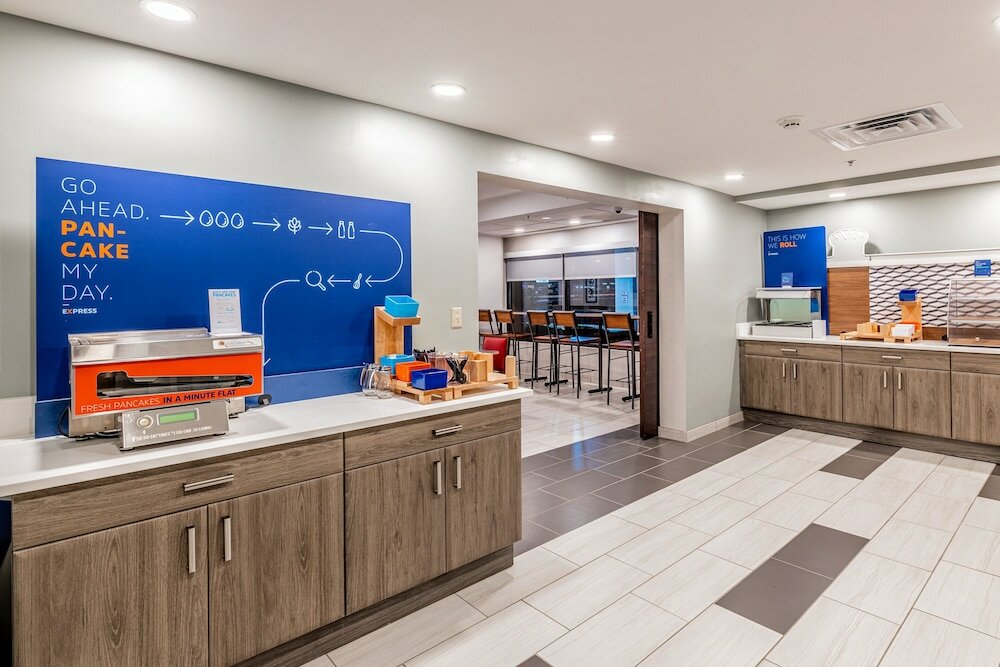 Фото Holiday Inn Express Indianapolis South, an Ihg Hotel