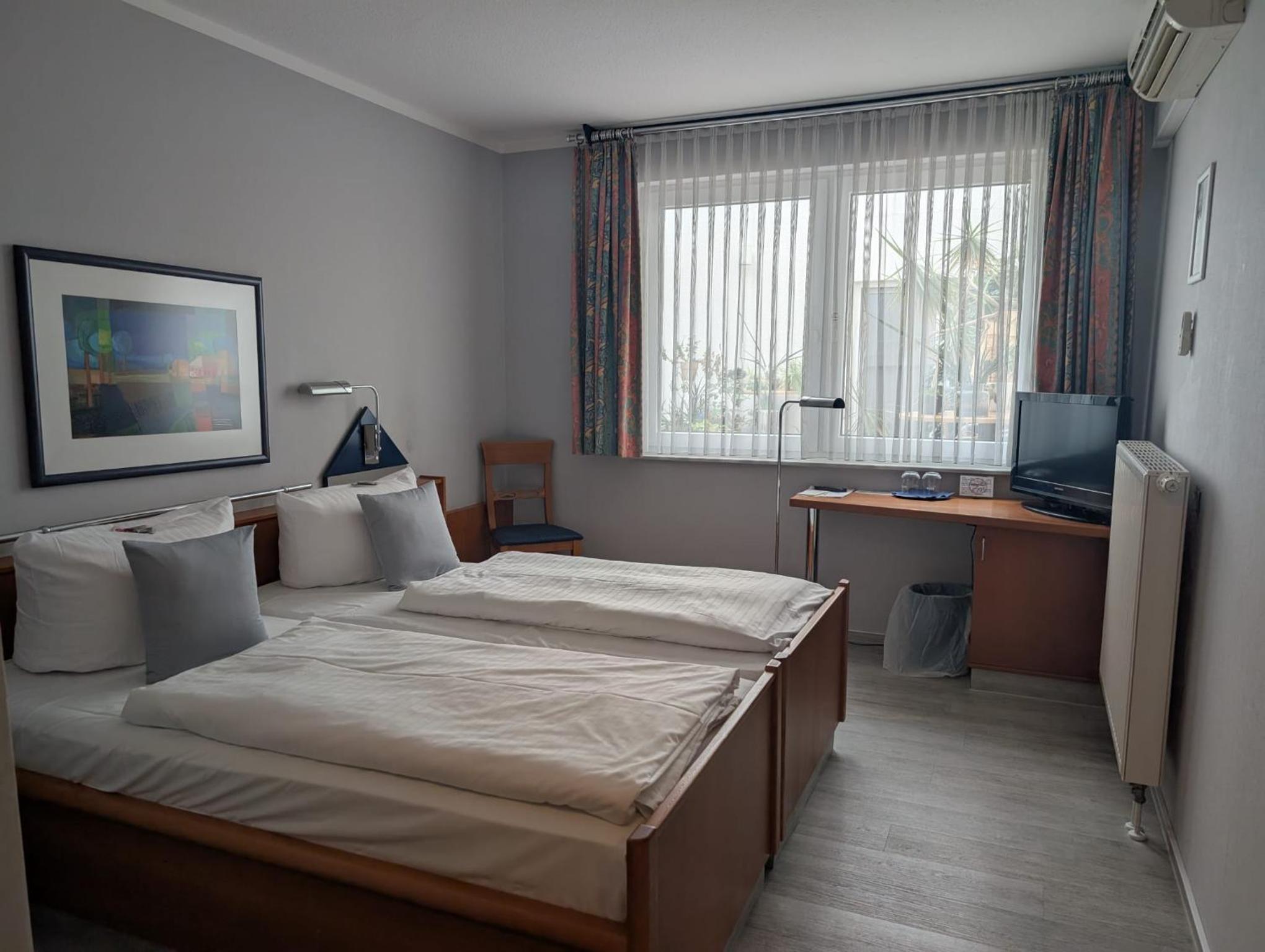 Фото Hotel DH VEC