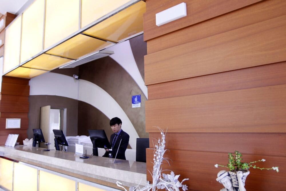 Фото High Castle Resort