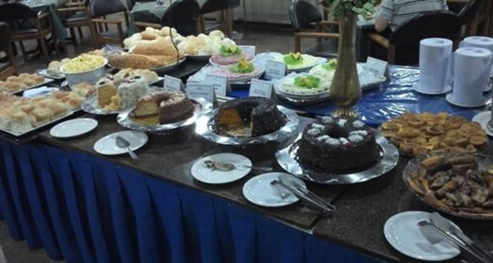 Фото Taj Mahal Continental Hotel