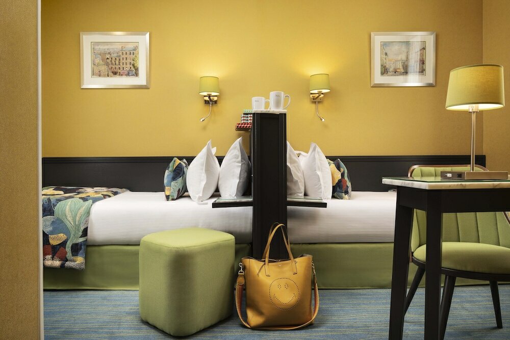 Фото Hotel Des Arts Paris Montmartre