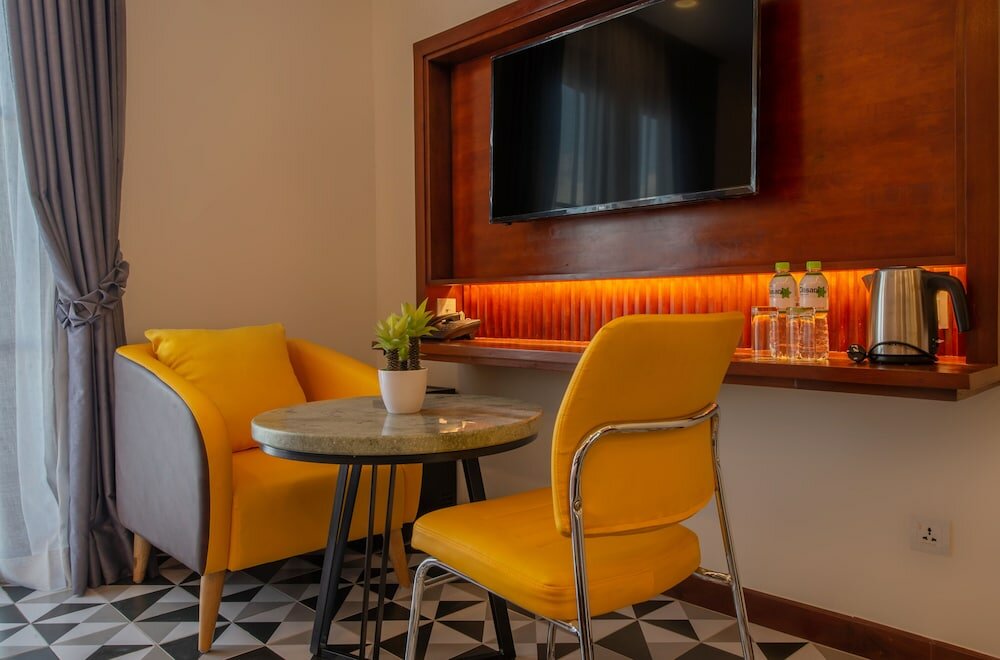 Фото The Twizt - Lifestyle Hostel & Hotel