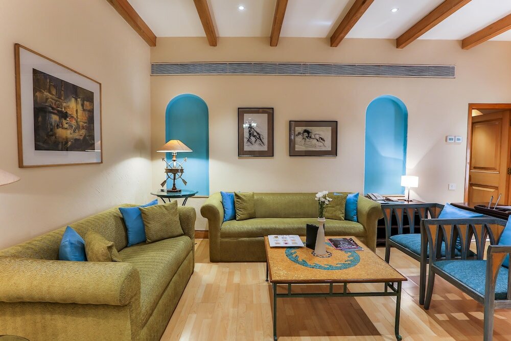 Фото Sun N Sand Hotel Mumbai