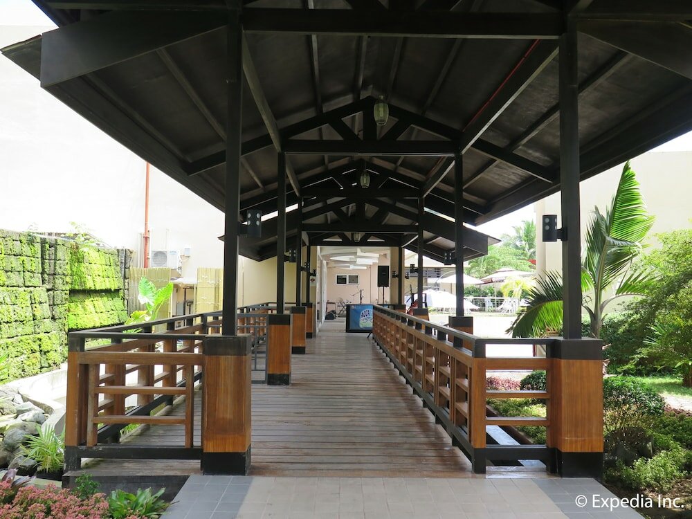 Фото Big 8 Corporate Hotel