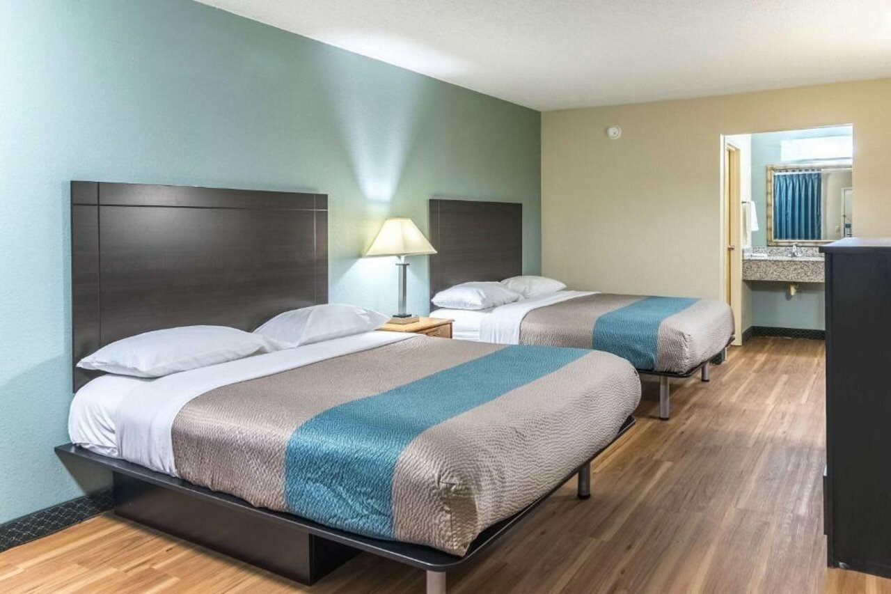 Фото Motel 6 Kenly, Nc