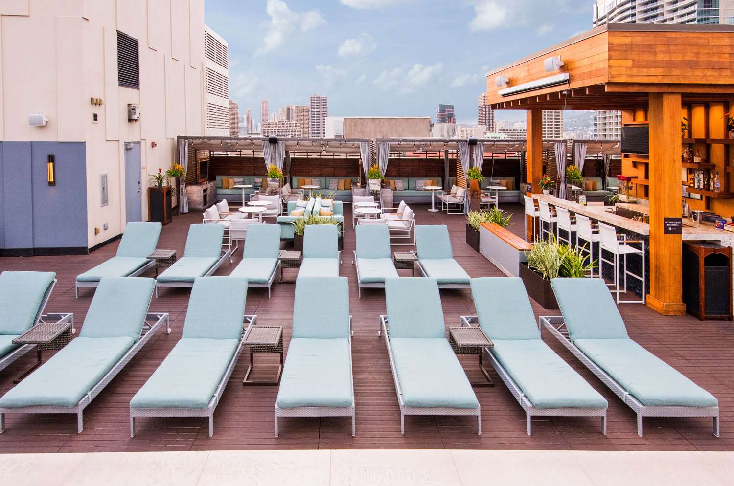 Фото Hilton Grand Vacations Club Hokulani Waikiki Honolulu