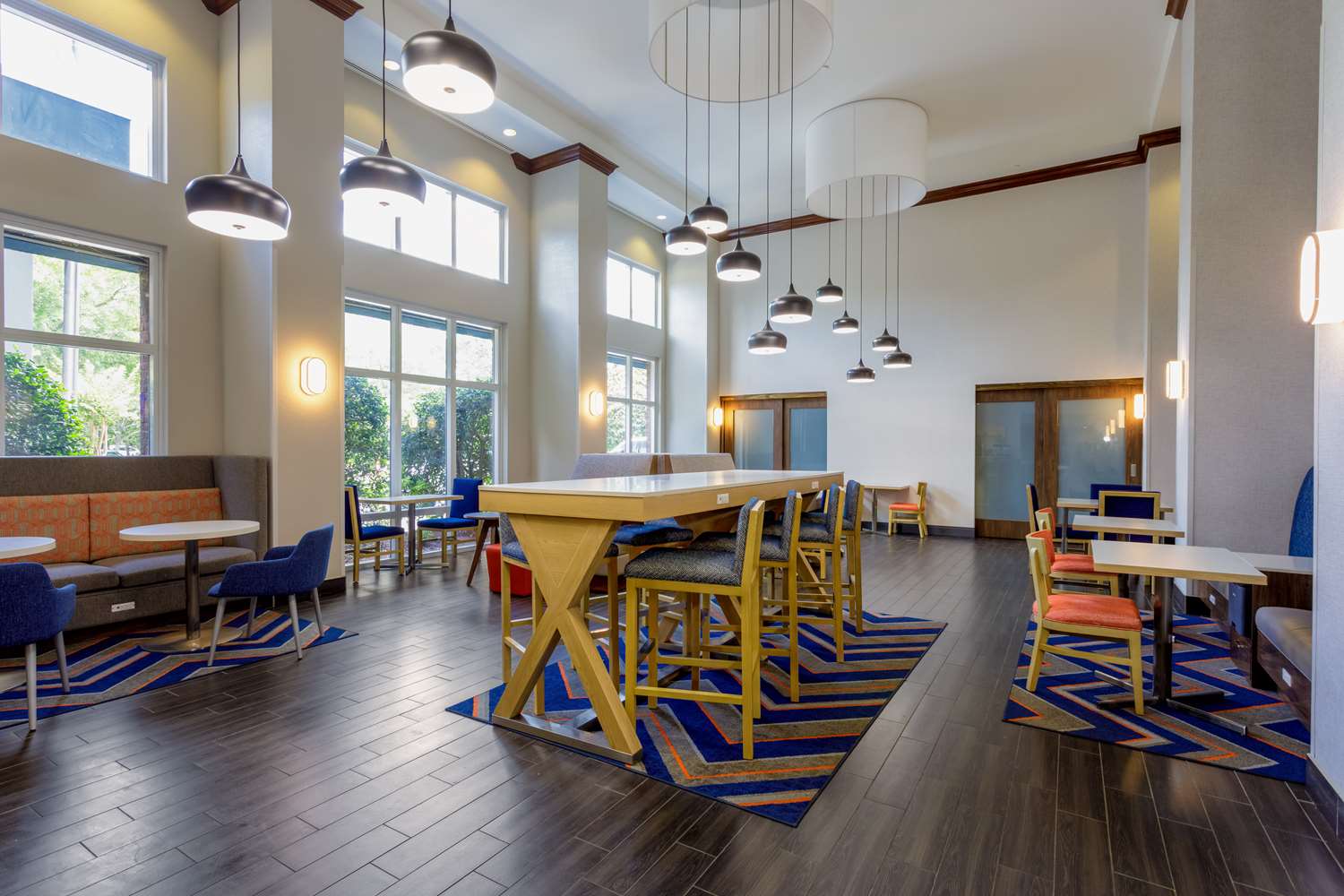 Фото Hampton Inn & Suites Tallahassee I-10/Thomasville Road, Fl