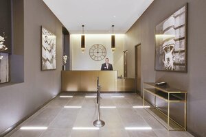 Гостиница The Hotel @ Fifth Avenue