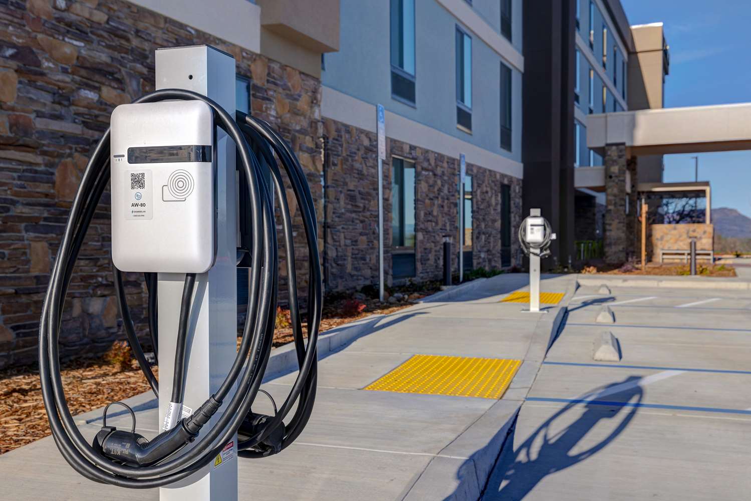 Фото Home2 Suites by Hilton Redding