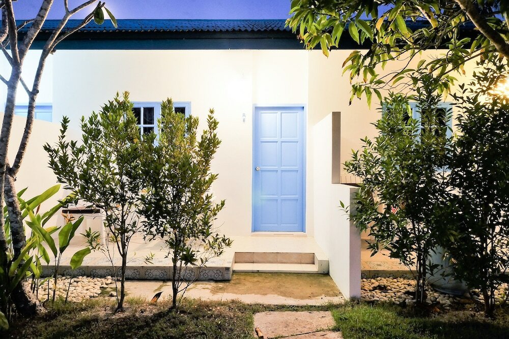 Фото March Samui