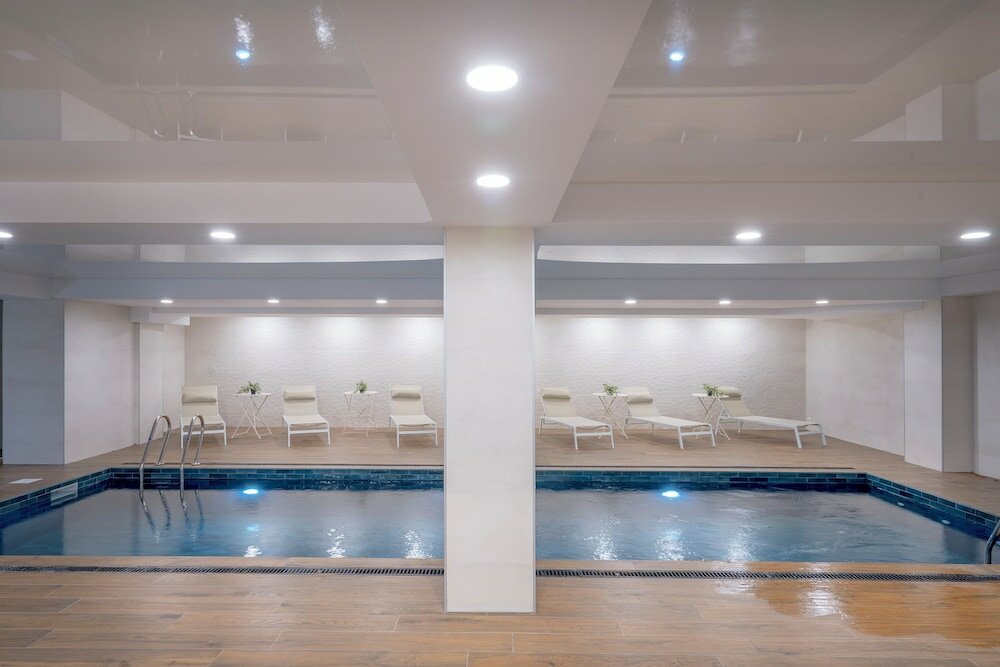 Фото Iris Hotel Georgia