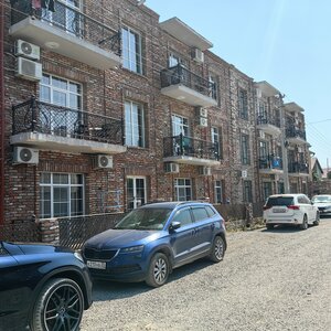 Grand Apart