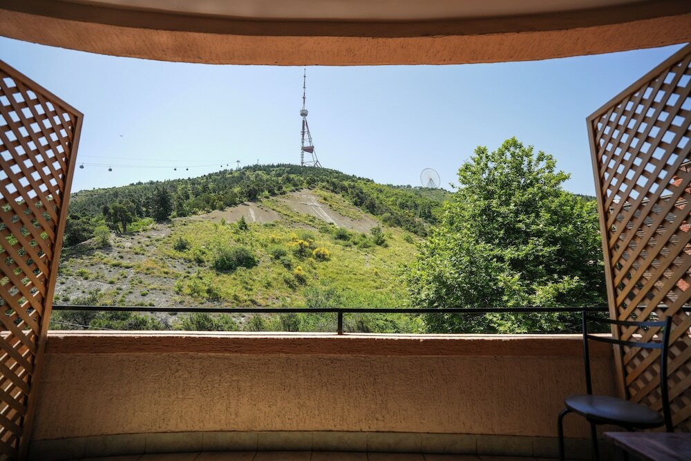 Фото Andza Tbilisi Hotel